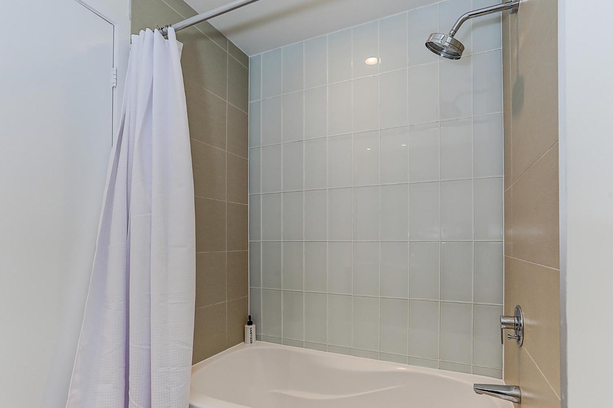 Lakeview Apartments Downtown Торонто Экстерьер фото